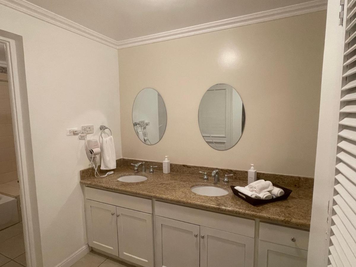 Hummingbird Retreat - Luxury Oceanview Apt, 7-Minute Walk To Beach Ocho Rios Exterior photo